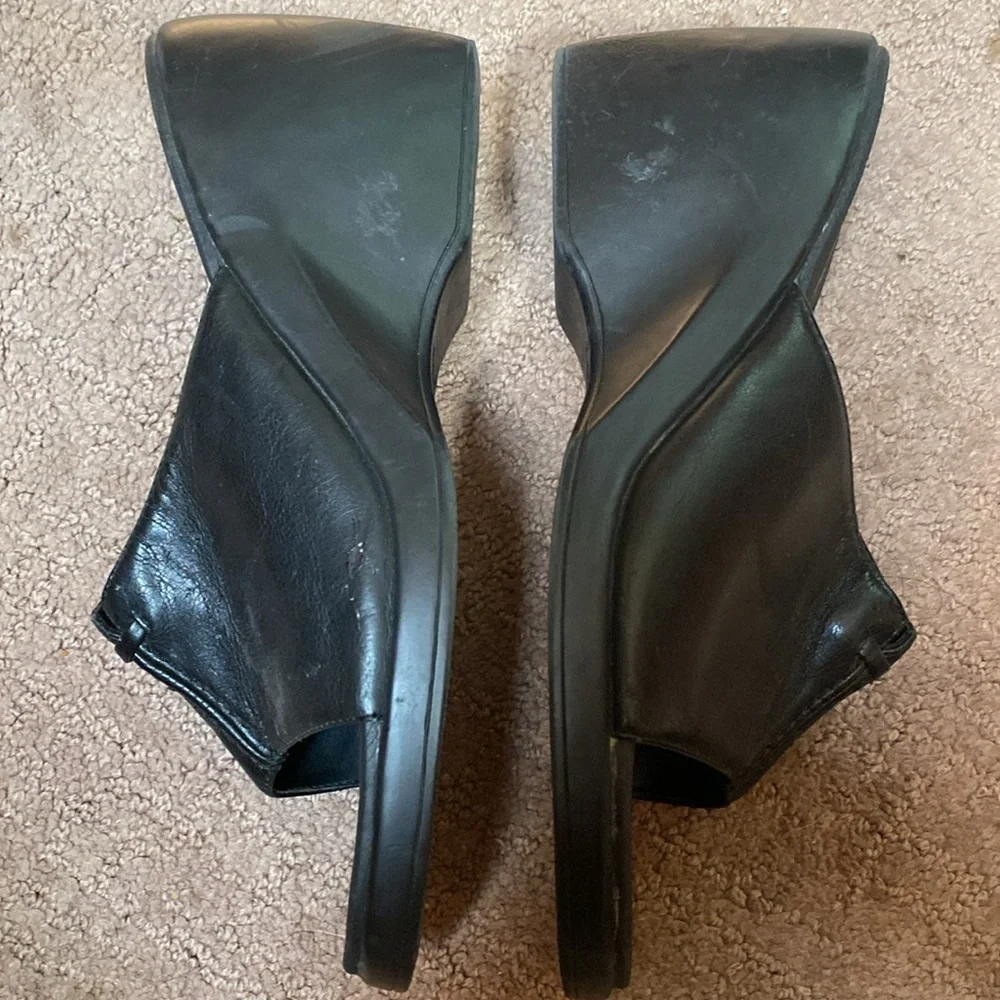 Women's Black Size 8.5 Mules w/ Wedge Heel Summer Neutral Academia Spring